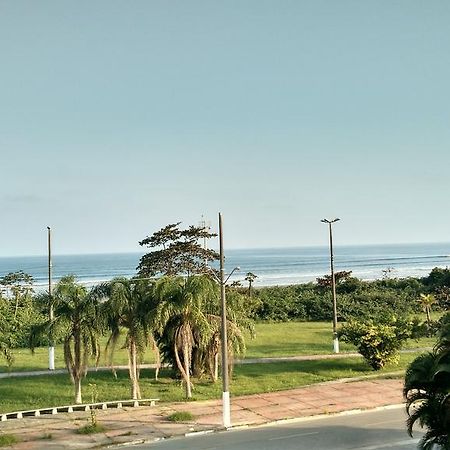 Апартаменти Indaia Apartamento De Frente Ao Mar Бертіога Екстер'єр фото